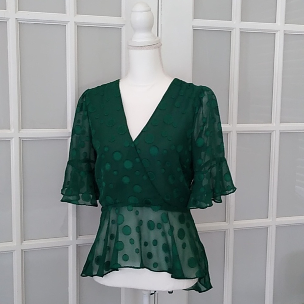 Highline Collective Double V Neck Green Blouse Size - Small - Picture 4 of 16